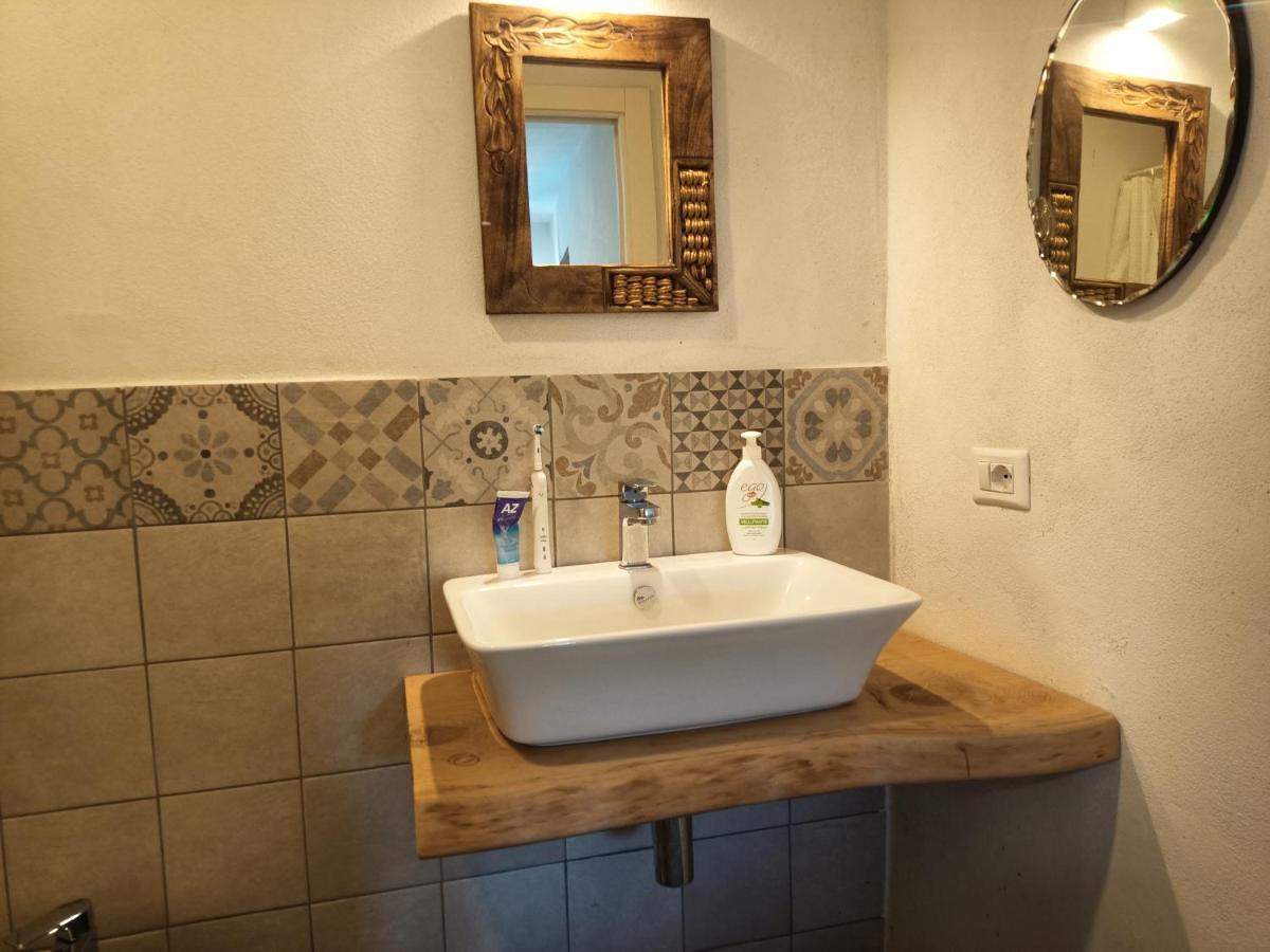 B&B Sant'Anna Кайро Монтеноте Екстериор снимка